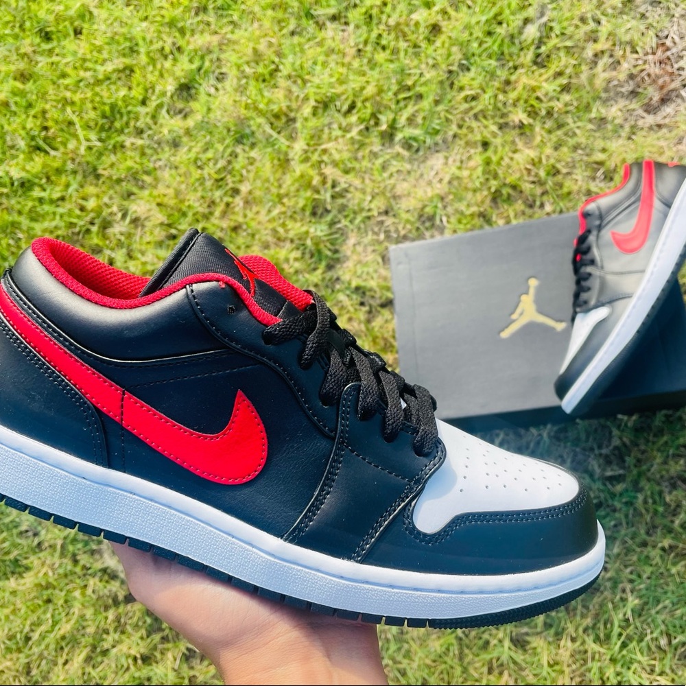 Air Jordan 1 Low